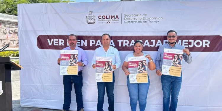 Gobierno de Colima lleva a tecomenses el programa ‘Ver Bien para Trabajar Mejor’