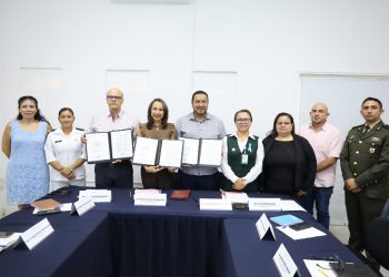 Secretario de Salud pide al Coeva mayor esfuerzo para cobertura de vacunación en Colima