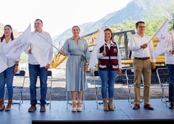 Indira Vizcaíno da banderazo de ampliación a la autopista Colima-Manzanillo en La Salada; se invierten casi 5 mil mdp