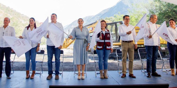 Indira Vizcaíno da banderazo de ampliación a la autopista Colima-Manzanillo en La Salada; se invierten casi 5 mil mdp