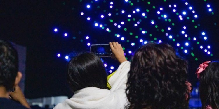 ‘Manzanillo se Ilumina’ busca año con año ser más amigable con el medio ambiente