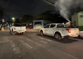 Salud Colima fumiga otra vez contra el dengue en Manzanillo y Villa de Álvarez, este jueves