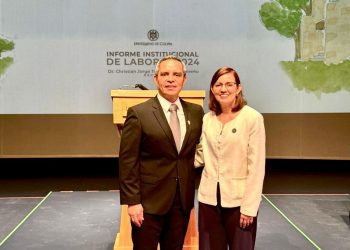 Asiste titular del IMSSColima al Informe de Labores del Rector de la UdeC