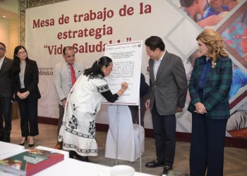 DIF Estatal Colima firma convenio y expone casos de éxito en Encuentro Nacional de Alimentación y Desarrollo Comunitario