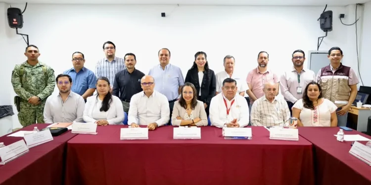 Sector Salud fortalecerá la atención hospitalaria; analizan resultados de supervisión a nosocomios públicos y privados