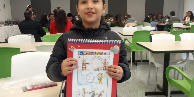 Alumnas colimenses ganan 1° y 2° lugar en Concurso Nacional de Dibujo del INAI