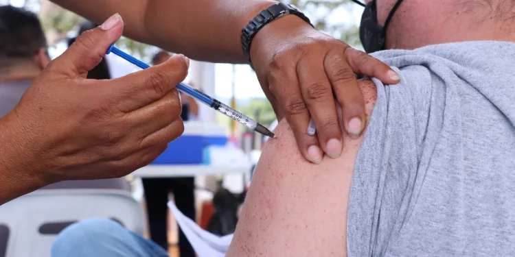 Colima sin decesos por Covid, Influenza y otros virus respiratorios, en esta temporada invernal