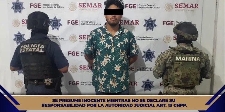 Detiene Policía Estatal a individuo con vehículo robado, en el municipio de Colima