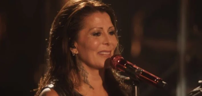 Alejandra Guzmán – “Yo te esperaba”