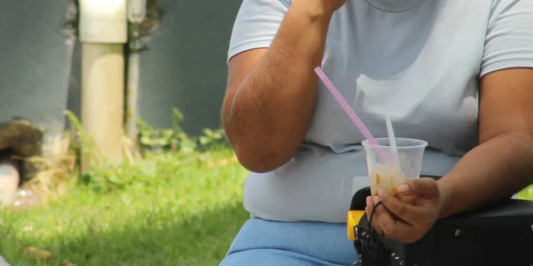 Obesidad puede causar enfermedades crónicas y graves, advierte Salud Colima