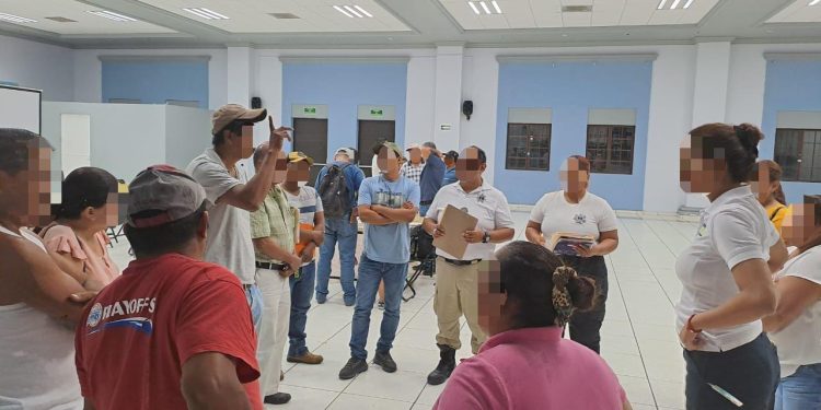 SSP refuerza prevención del delito entre habitantes de comunidades rurales de Comala