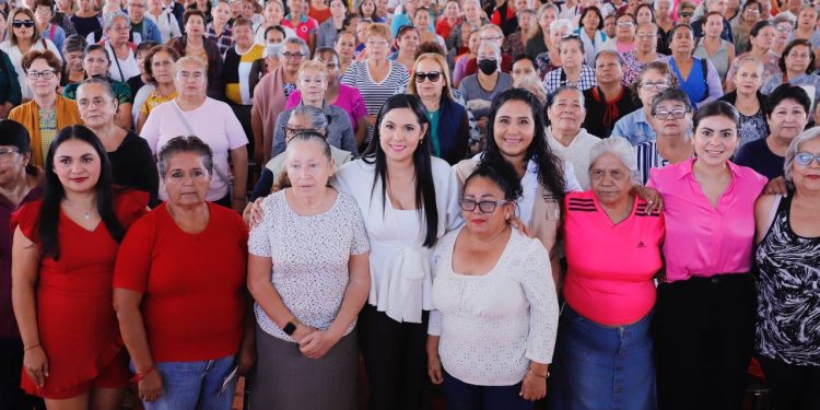Pensión Mujeres Bienestar que creó Claudia Sheinbaum reivindica décadas de trabajo no reconocido ni remunerado: Gobernadora Indira