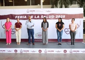 Gobierno de Colima realiza acciones para prevenir y detectar enfermedades en personal educativo