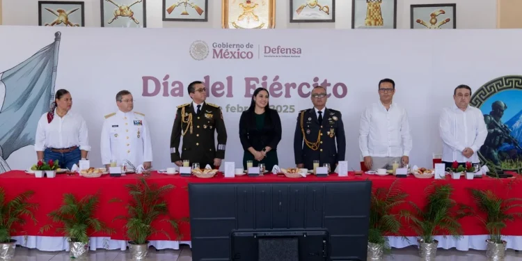 Indira: el Ejército siempre está cuando el pueblo de Colima y de México lo requiere