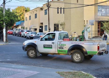 Salud Colima persiste en la fumigación para prevenir el dengue