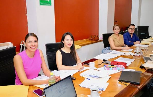 Durante este 09 de febrero, el Comité de Evaluación del Poder Legislativo del Estado de Colima, continúa con la revisión y verificación de requisitos de las y los aspirantes que se inscribieron para participar en el proceso de la elección extraordinaria 2025 del Poder Judicial.