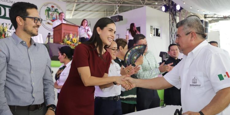 DESTACA ROSI BAYARDO LA DIGNIFICACIÓN DE CONDICIONES LABORALES DEL SINDICATO DE TRABAJADORES