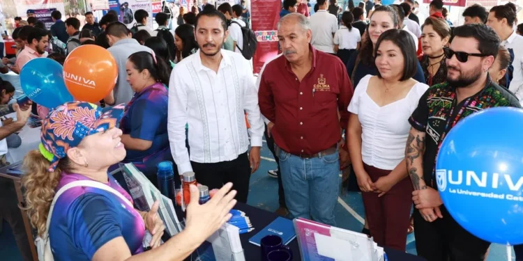 Con excelente participación de estudiantes, realizan Feria Profesiográfica 2025 en Manzanillo