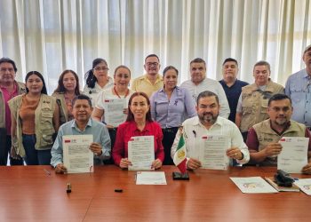 IEEA y Ayuntamiento de Villa de Álvarez signan alianza para combatir el rezago educativo