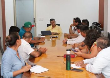 H Congreso del Estado de Colima. Sostienen reunión de trabajo con cooperativas y organizaciones de transporte del municipio de Tecomán