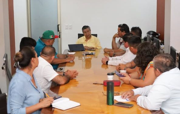 H Congreso del Estado de Colima. Sostienen reunión de trabajo con cooperativas y organizaciones de transporte del municipio de Tecomán