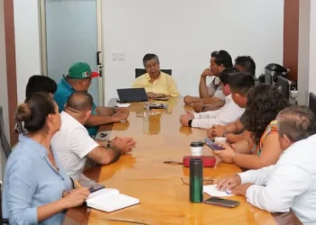 H Congreso del Estado de Colima. Sostienen reunión de trabajo con cooperativas y organizaciones de transporte del municipio de Tecomán