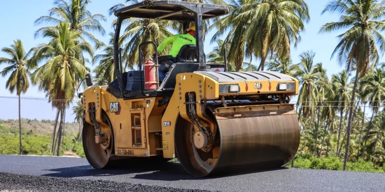 Seidum continúa la ampliación en autopista Colima-Manzanillo; recomienda conducir con precaución