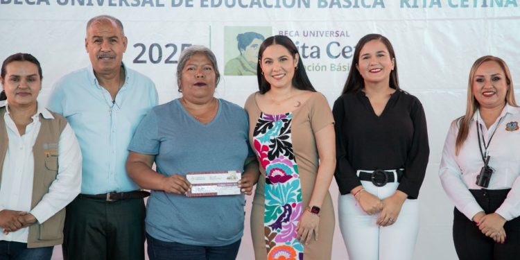 Colima es ejemplo de que cuidando el dinero y manejándolo con honestidad, alcanza para más: Indira Vizcaíno