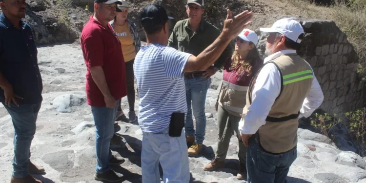 Subseder y Conagua analizan rehabilitación de muro derivador de agua en Comala