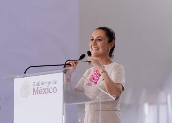 Gobernadora de Colima acompaña a la Presidenta Sheinbaum en presentación de avances de Programas para el Bienestar, en Cuauhtémoc
