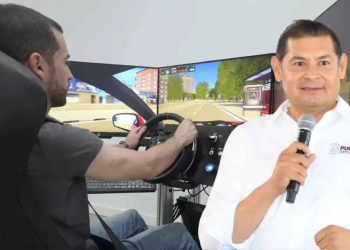 Gobierno de Puebla usará 30 simuladores de manejo para tramitar licencias de conducir