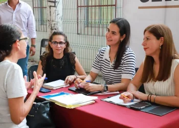 Rosi Bayardo lleva 16 semanas escuchando y atendiendo de cerca a la gente con “Gobierno Cerca de Ti