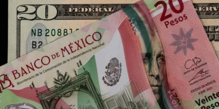 Dólar supera los 21 pesos debido a la guerra comercial