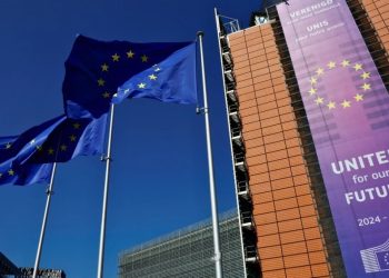 Millonaria multa de la Unión Europea a Apple y Meta por violar la Ley