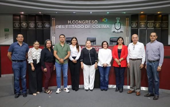 H Congreso del Estado de Colima. Sostienen reunión con la titular del Órgano Superior de Auditoria y Fiscalización Gubernamental (OSAFIG) del Estado de Colima