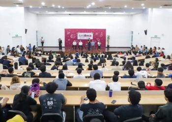 Gran respuesta a UniBeca, más 2 mil 600 estudiantes de universidad pública recibirán 9 mil pesos