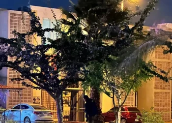 Asesinan a balazos a madre buscadora y a su hijo en Jalisco