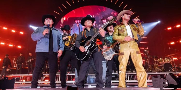 Grupo Firme a favor de la música sin violencia y la iniciativa de Sheinbaum