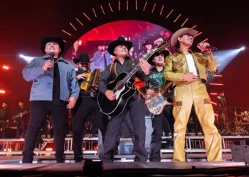 Grupo Firme a favor de la música sin violencia y la iniciativa de Sheinbaum