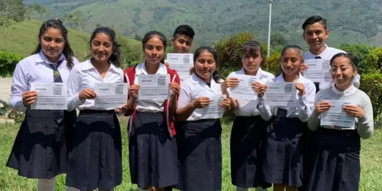 Alumnos que recibirán pago doble de la Beca Benito Juárez en el bimestre marzo-abril este 2025