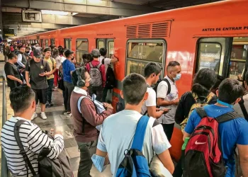 Usuarios denuncian piquetes con somníferos mientras viajan