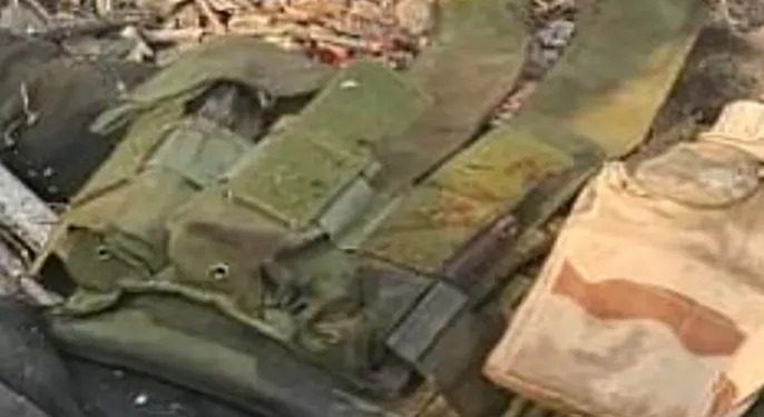 Fuerzas federales enfrentan a grupos delictivos en Michoacán y aseguran armamento