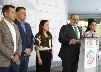 Senadores del Partido Verde, con el respaldo del senador Virgilio Mendoza, presentan iniciativa para establecer advertencias en canciones con apología de actividades ilícitas.