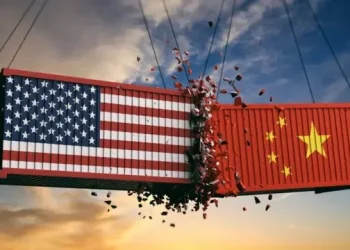 China impone aranceles recíprocos a Estados Unidos; Wall Street registra su peor sesión