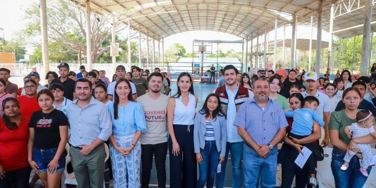 Jóvenes Construyendo el Futuro rescata a las juventudes del abandono: Rosi Bayardo