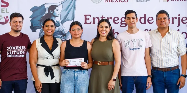 Indira Vizcaíno invita a aprendices de Jóvenes Construyendo el Futuro a aprovechar al máximo el programa