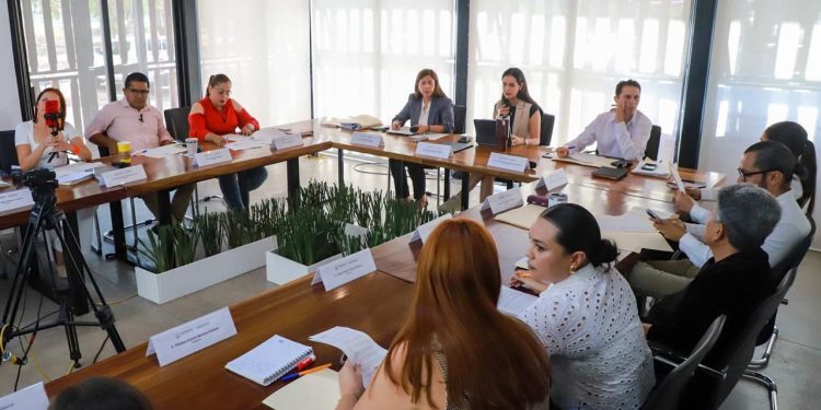 Aprueba cabildo de Manzanillo enviar a comisiones el proyecto de concesión para planta recicladora en el relleno sanitario