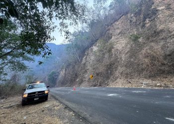 Reabren la carretera Villa de Álvarez-Minatitlán; las condiciones para circular ya son adecuadas