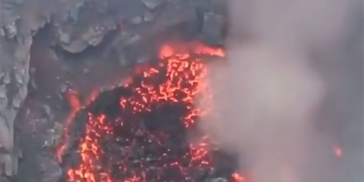 Excursionistas graban el cráter del Popocatépetl y generan polémica por ignorar riesgos y prohibiciones