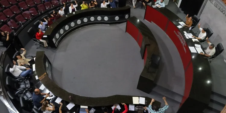 Anuncia Congreso de Colima a ganadores de premios estatales de Periodismo y Cuidado del Medio Ambiente 2025